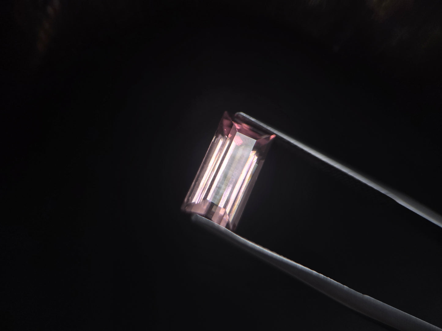 Exklusiver Pinker Turmalin – Brillanter Schliff – 3,29 ct
