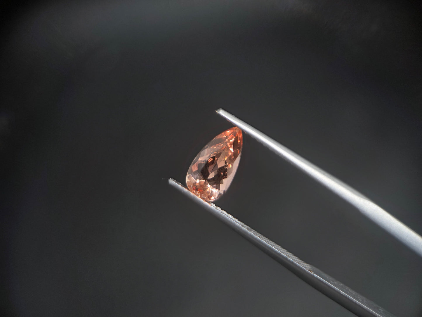 Exklusiver Imperial-Topas aus Brasilien – 1,38 ct – Eleganter Tropfenschliff