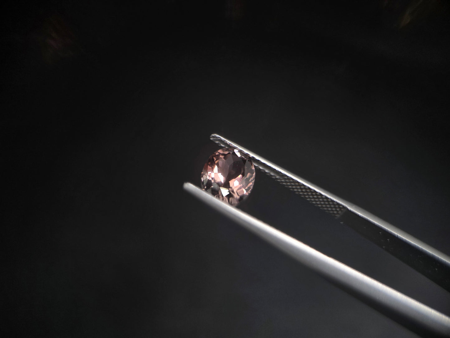 Edler Turmalin aus Nigeria – Brillanter Schliff – 1,93 ct