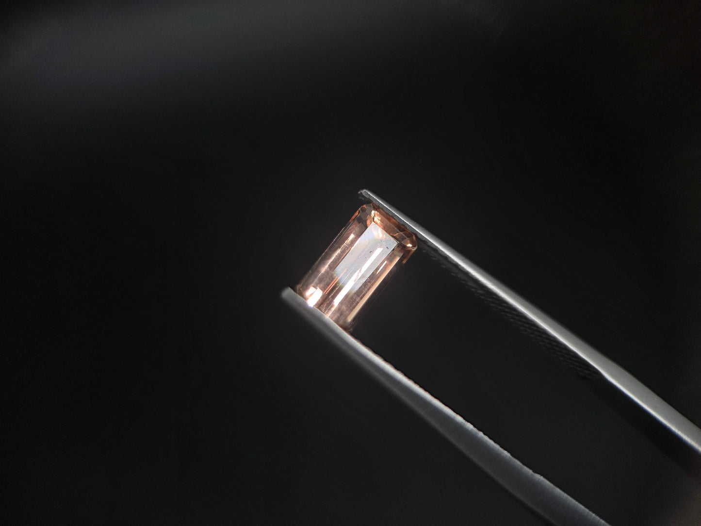 Imperial Topas aus Brasilien – Navette-Schliff – 1,28 ct