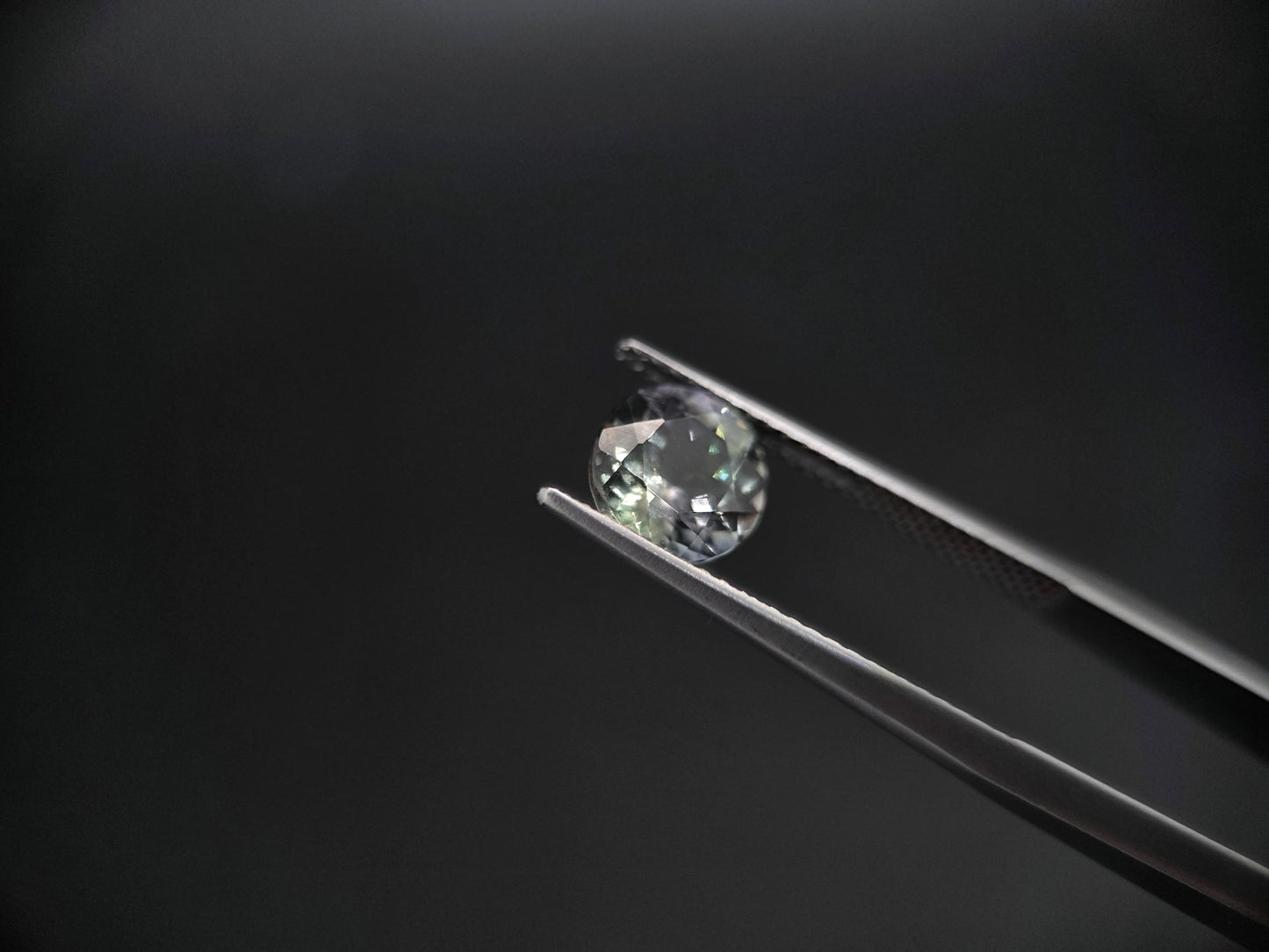 Unbehandelter Tansanit (Zoisit) – 1,59 ct Natürliche Seltenheit