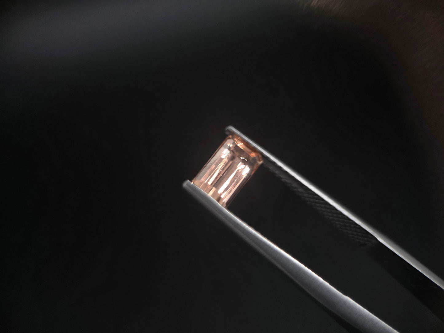 Imperial Topas aus Brasilien – Navette-Schliff – 1,28 ct