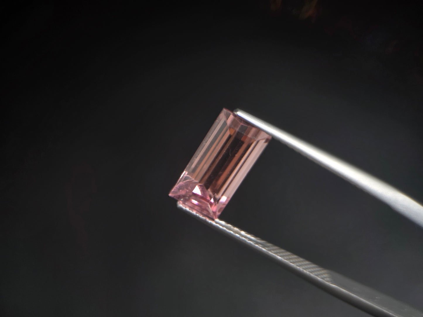 Exklusiver Pinker Turmalin – Brillanter Schliff – 3,29 ct