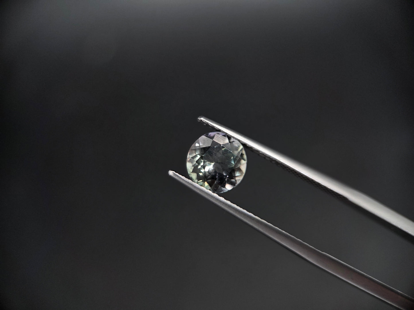 Unbehandelter Tansanit (Zoisit) – 1,59 ct Natürliche Seltenheit